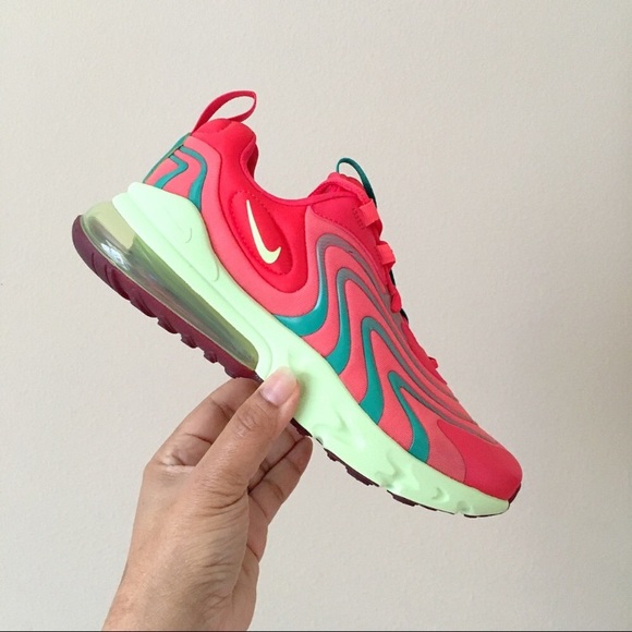 Nike Air Max 270 React ENG - Picture 2 of 8